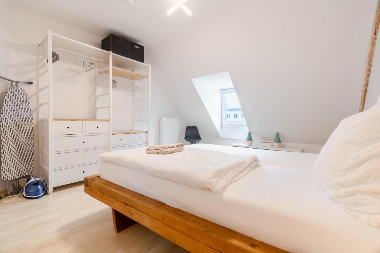 Home By Doni I Serviced Apartments I Ruhig I Zentral Nahe Rmcc, Staatsheater & Landtag Wiesbaden Kültér fotó