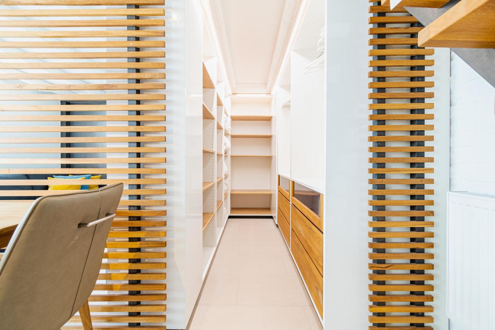 Home By Doni I Serviced Apartments I Ruhig I Zentral Nahe Rmcc, Staatsheater & Landtag Wiesbaden Szoba fotó