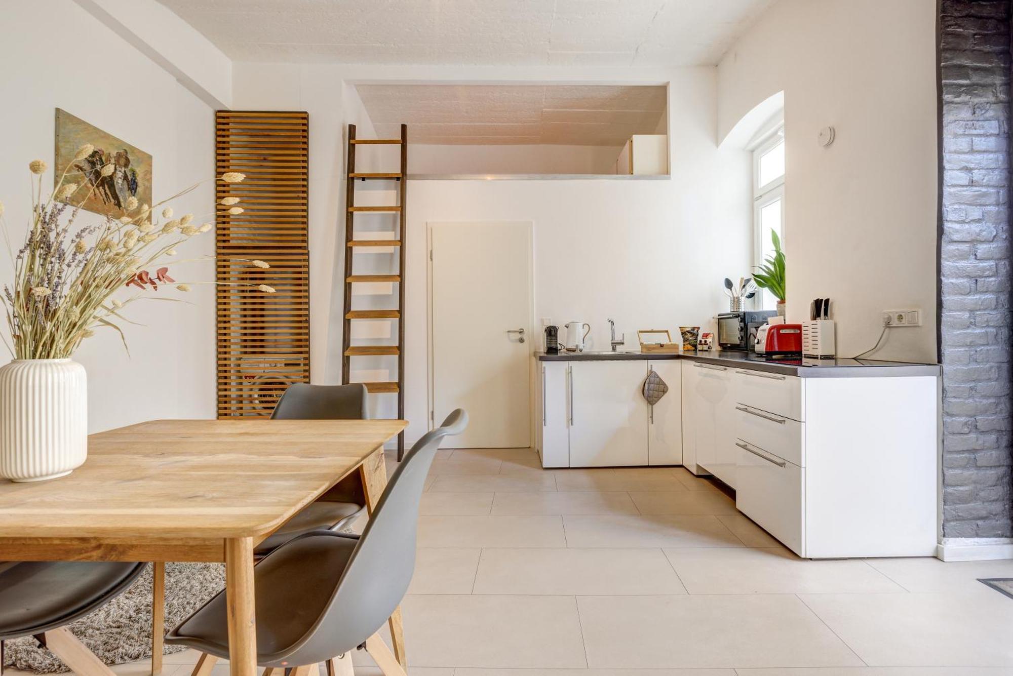 Home By Doni I Serviced Apartments I Ruhig I Zentral Nahe Rmcc, Staatsheater & Landtag Wiesbaden Szoba fotó